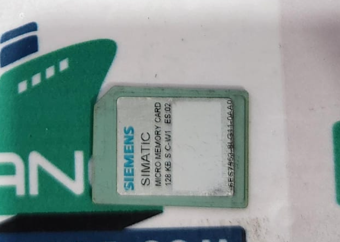 SIEMENS  6E67953-8LG11-0AA0  MICRO MEMORY CAED